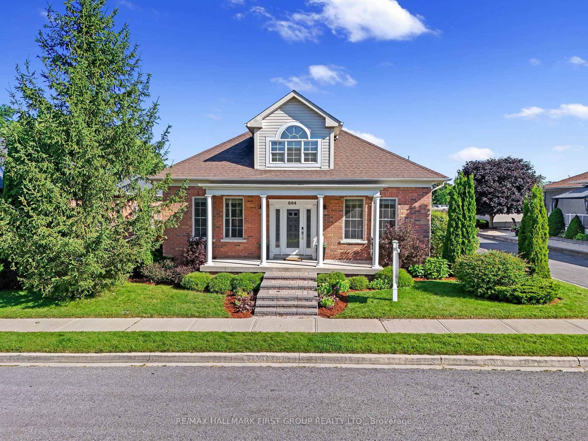 884 Caddy Drive photo 1