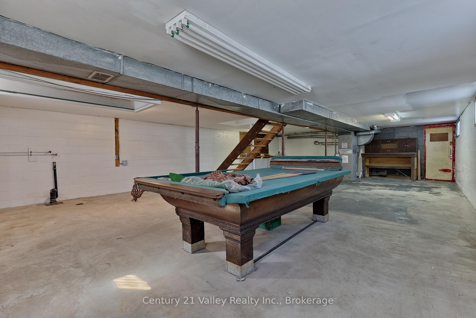 104 Arthur Street photo 32