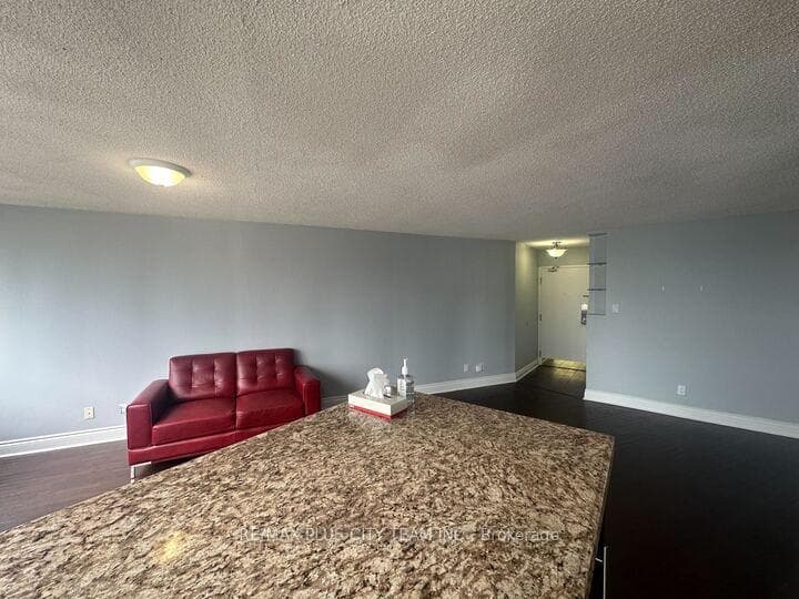 250 Queens Quay N/A Unit 1506 photo 6