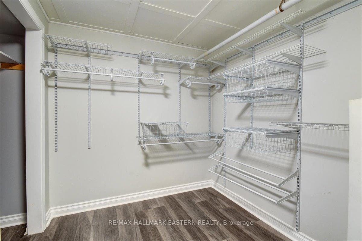 207 Milroy Drive photo 35