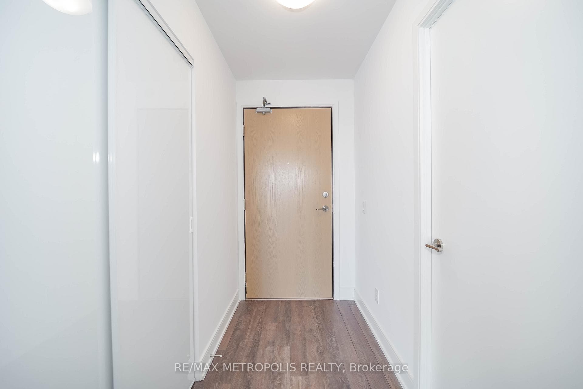 1350 Ellesmere Road Unit 314 photo 9