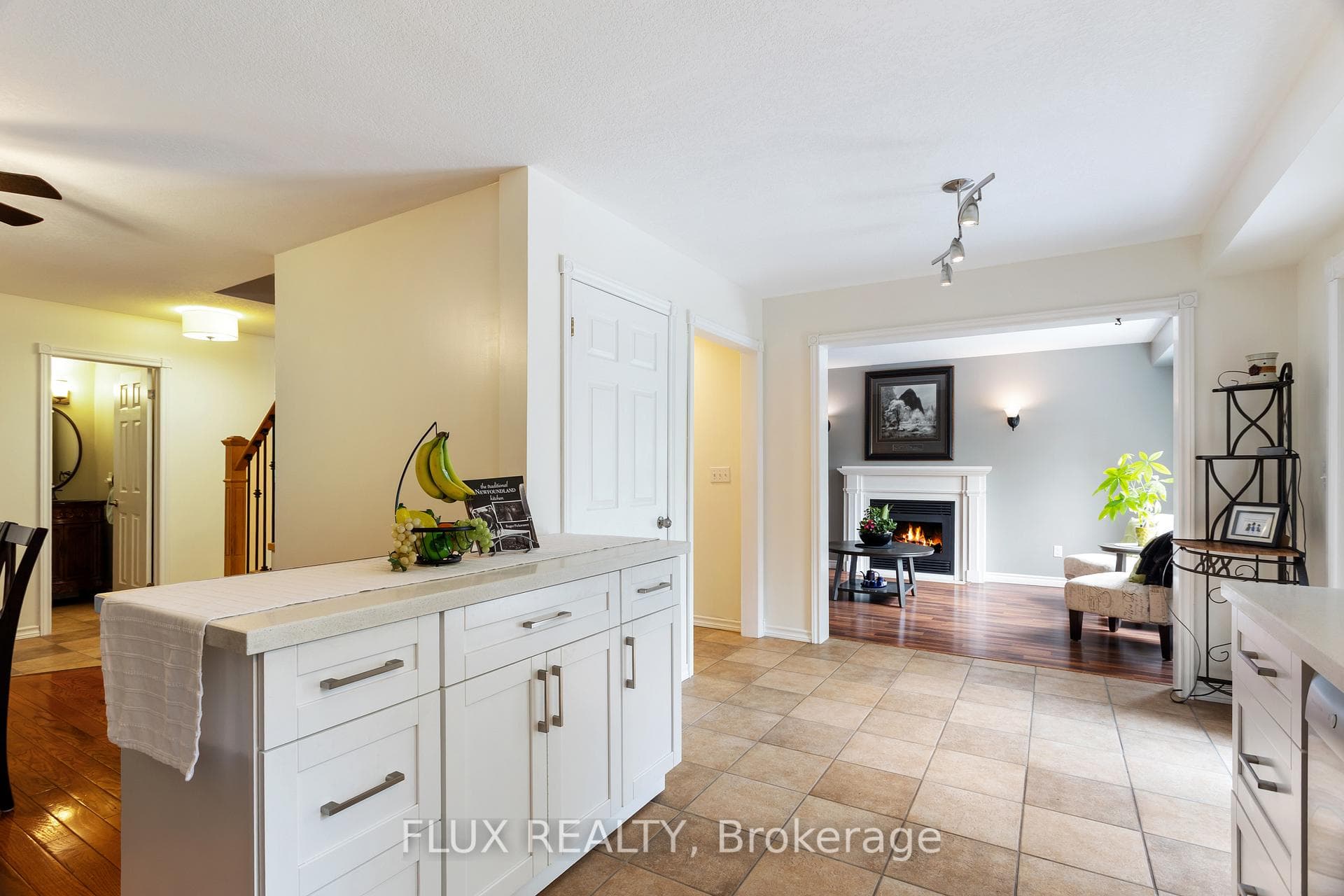 1 Hilltop Drive photo 18
