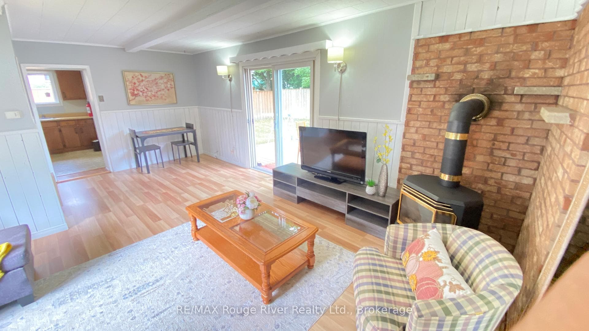1329 Church Street photo 17