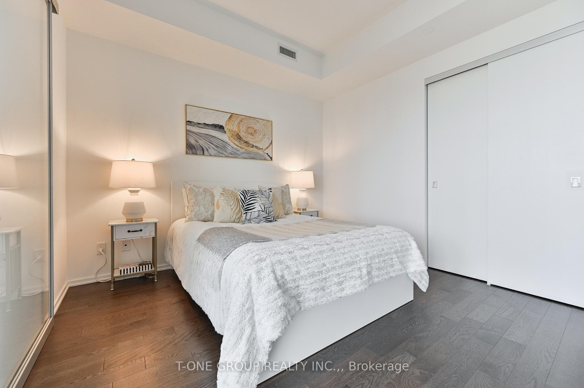 16 Bonnycastle Street Unit 2706 photo 7