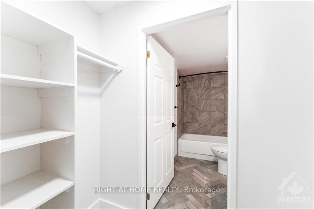 1440 HERON Road Unit 312 photo 22