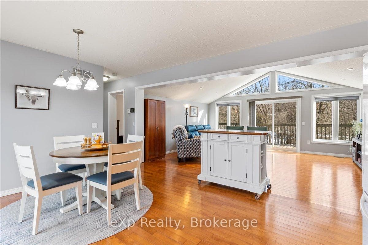 397 PURPLE VALLEY Road photo 14