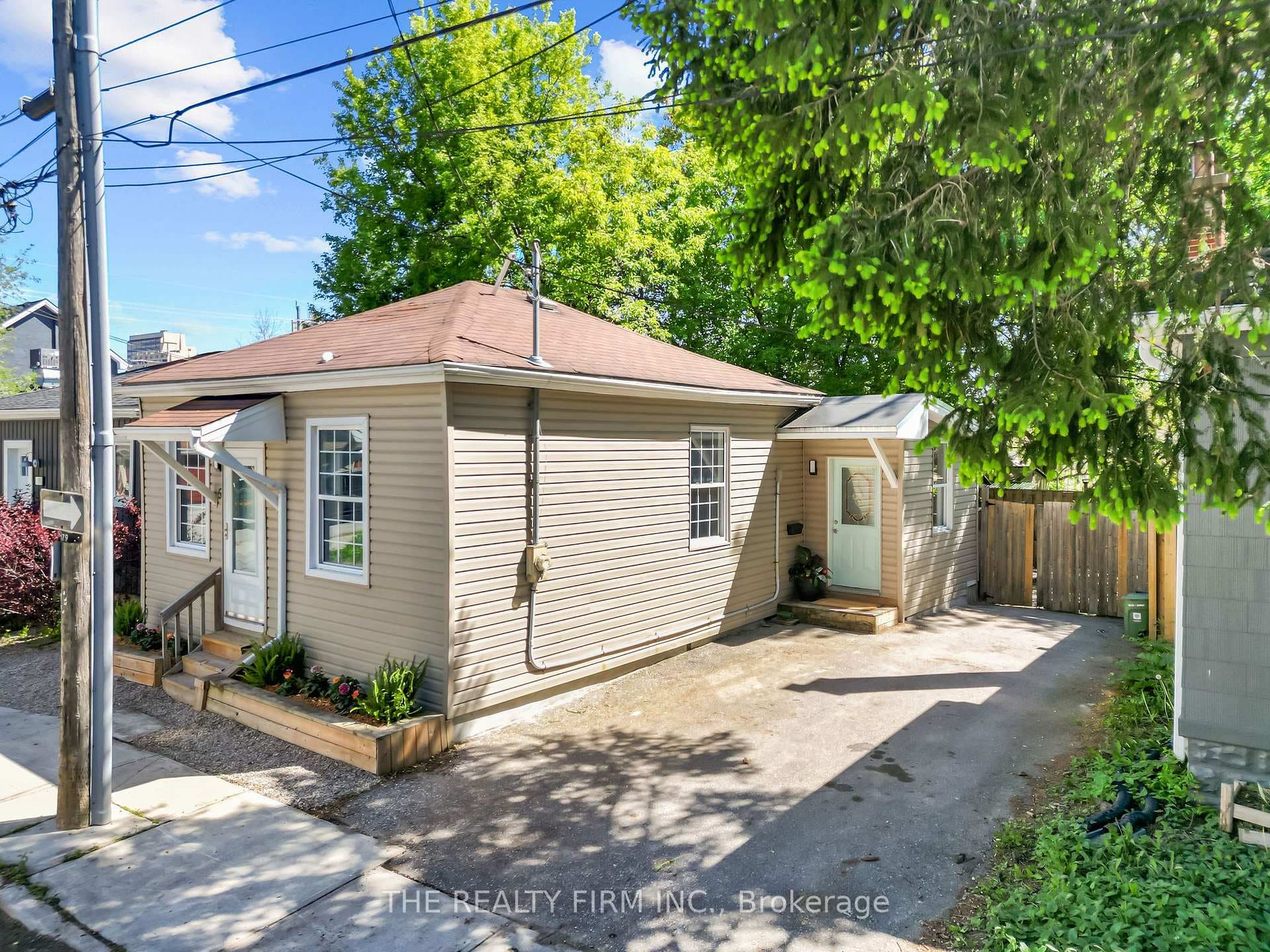 5 Henry Street photo 24