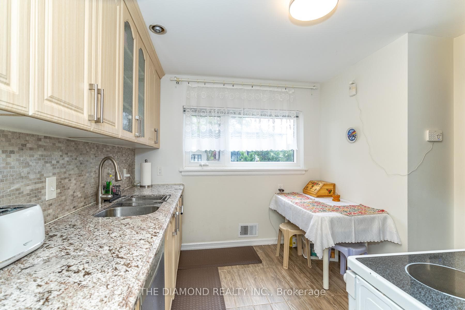 75 Glen Agar Drive photo 15