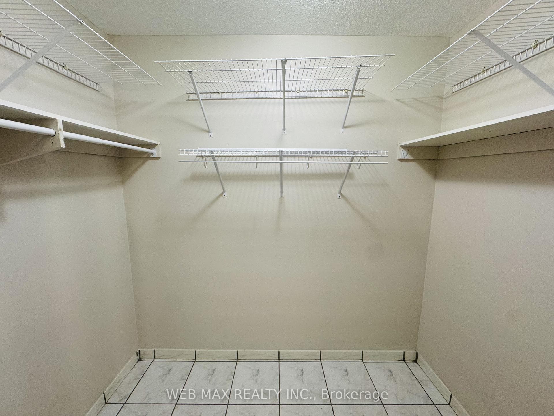 W/I Closet