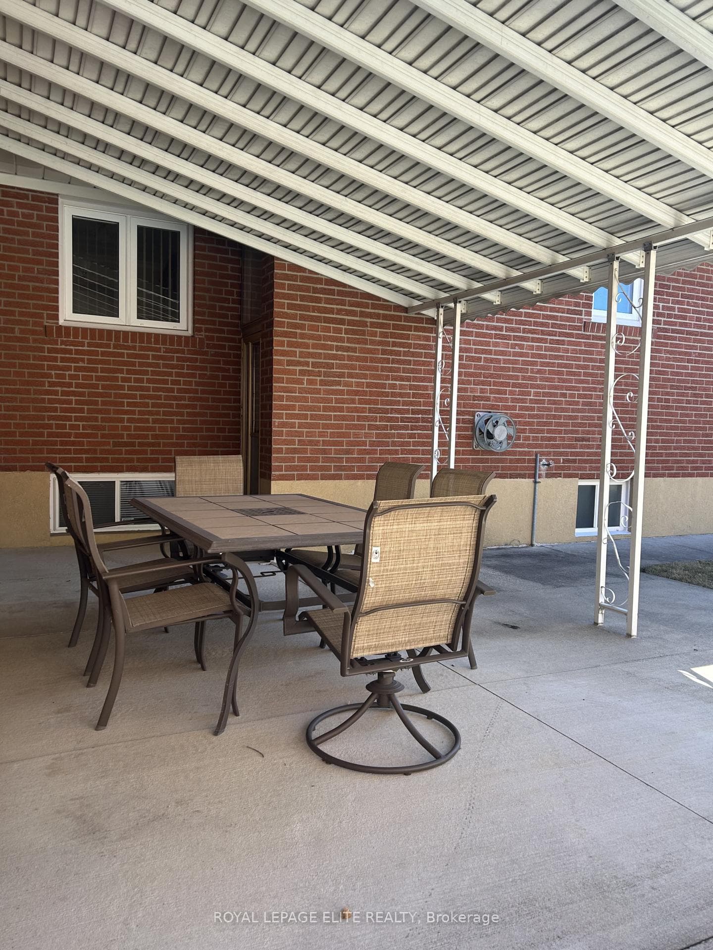 86 Melbert Road photo 40