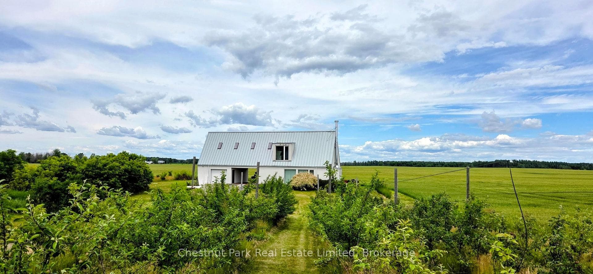 1558 Gilead Road photo 2