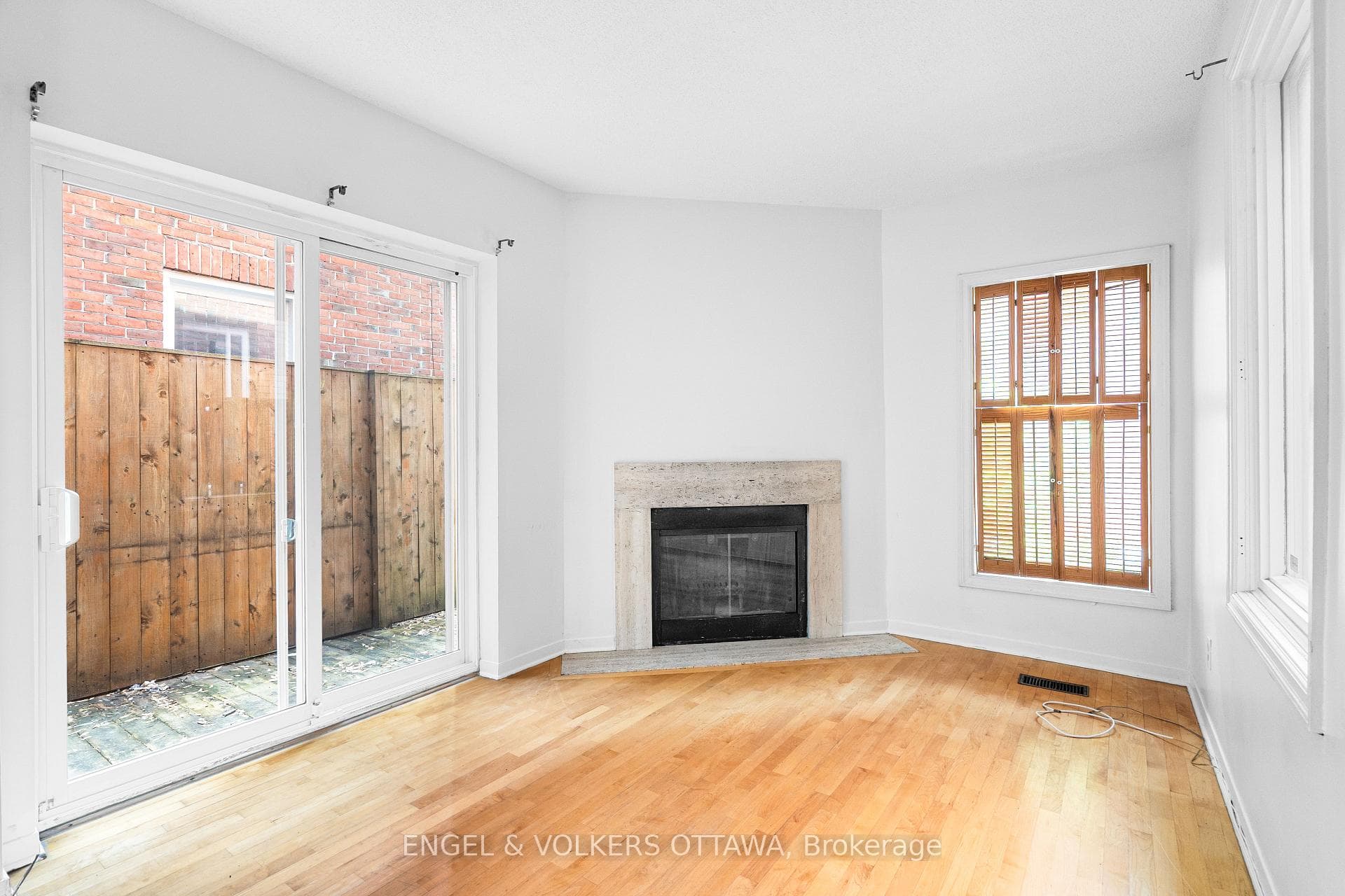 293 Somerset Street photo 20