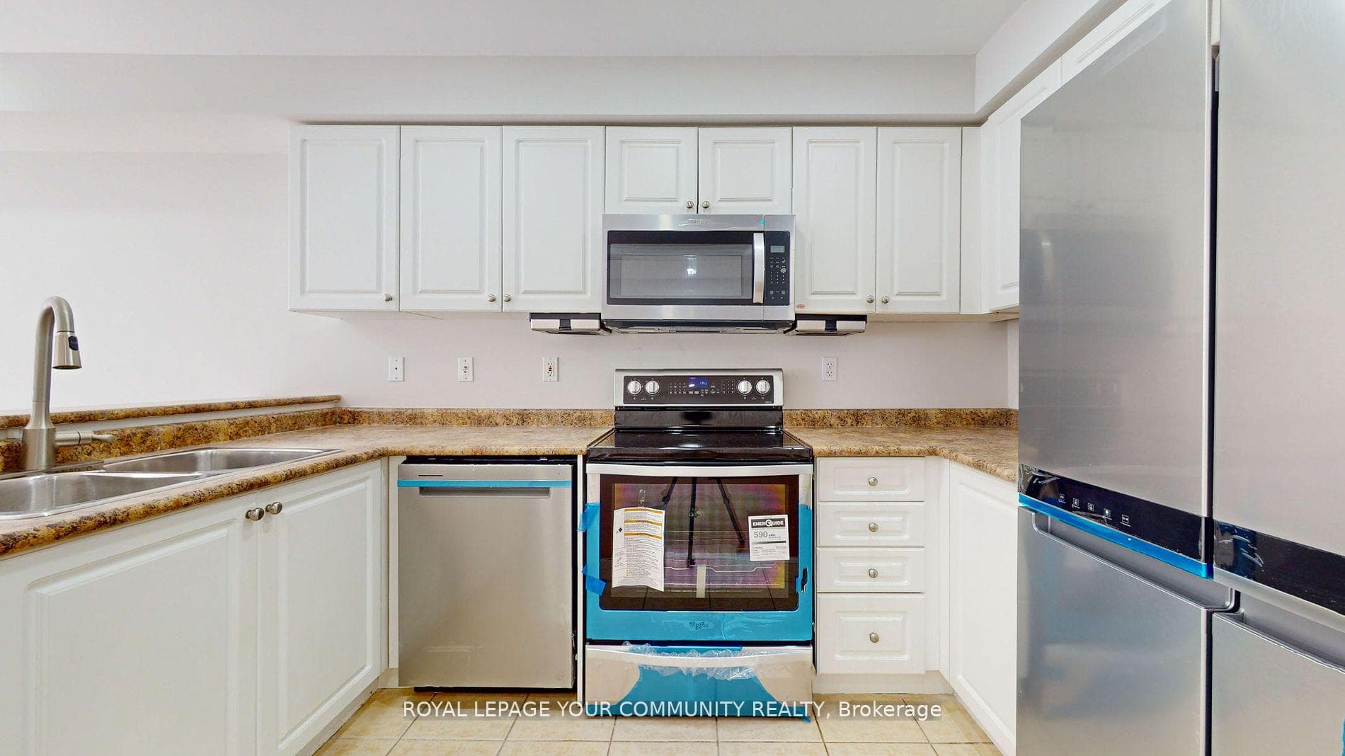 82 Goode Street photo 10
