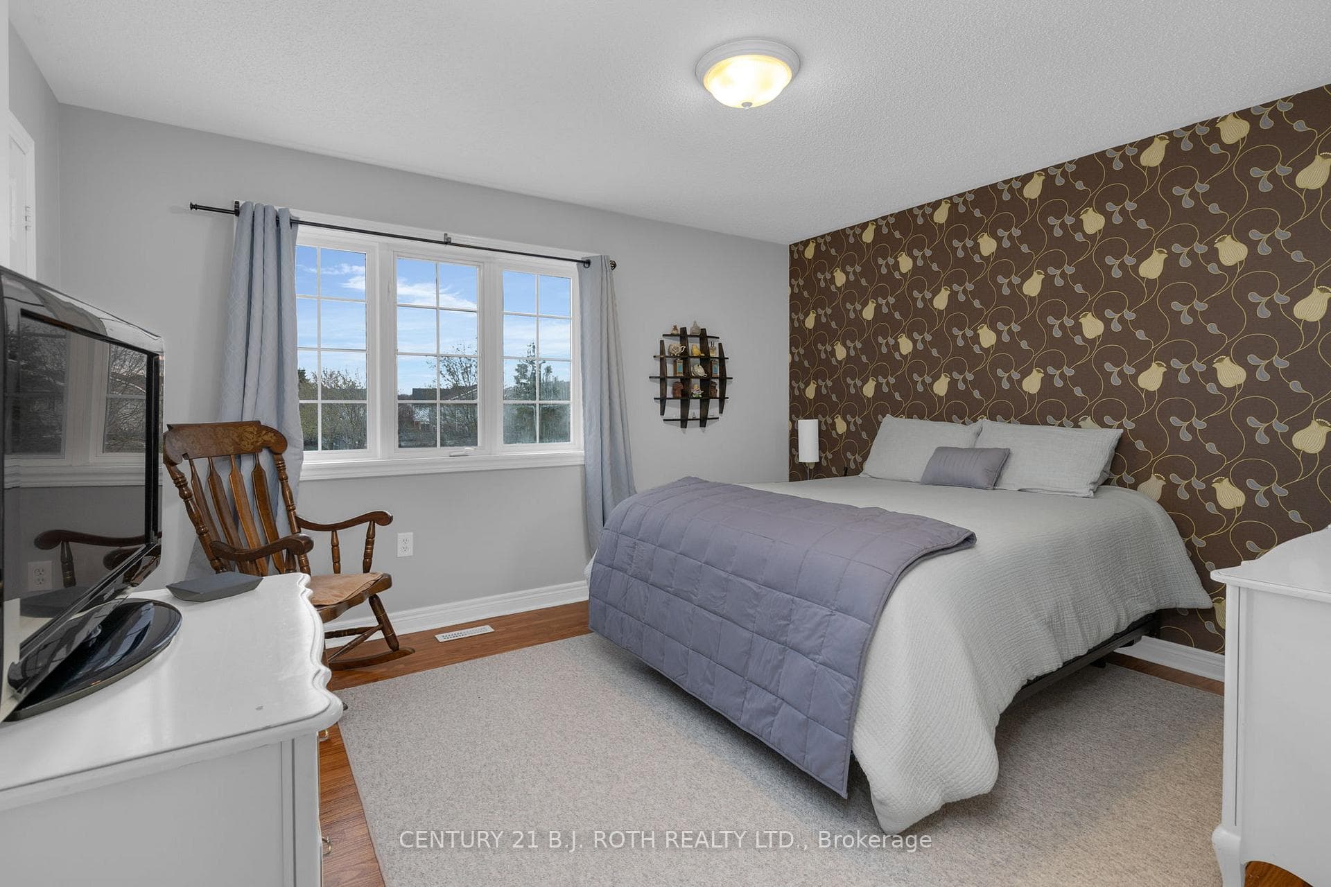430 Mapleview Drive Unit 30 photo 13