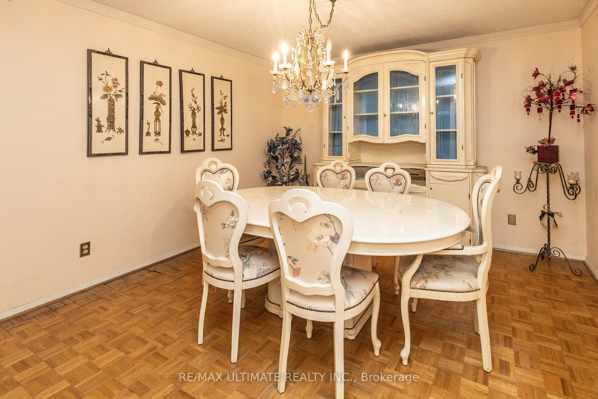 275 Bamburgh Circle Unit 204 photo 4