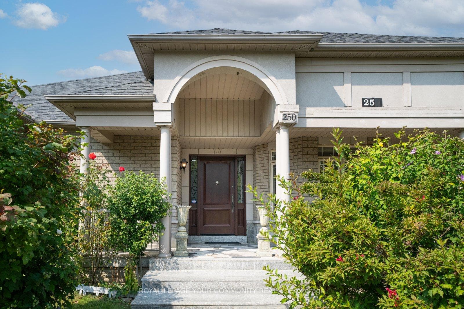 250 Sunset Ridge photo 3