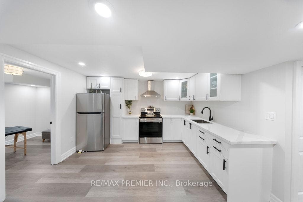 1248 Mary-Lou Street photo 39