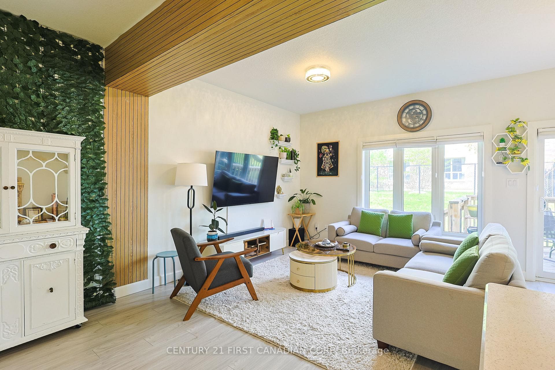 600 Guiness Way Unit 26 photo 8