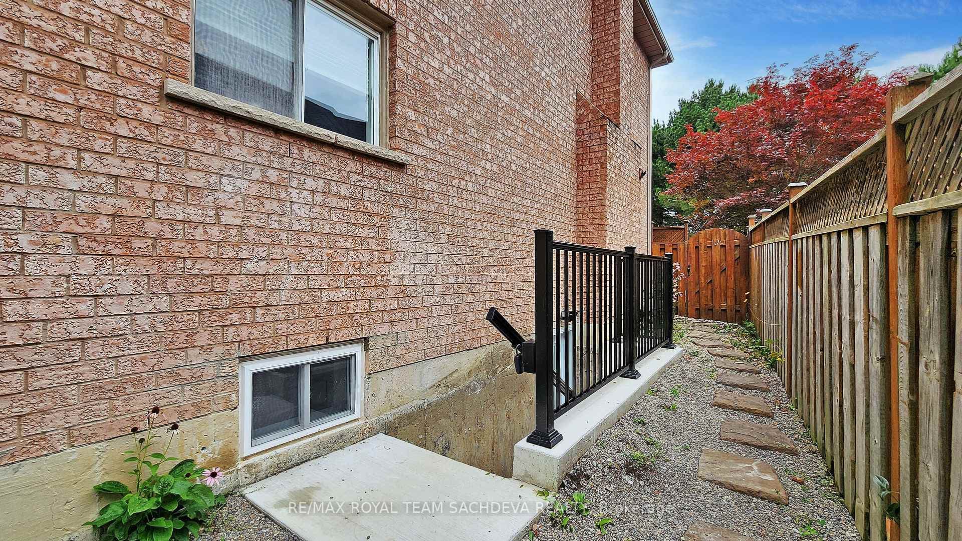 36 Kennett Drive photo 21