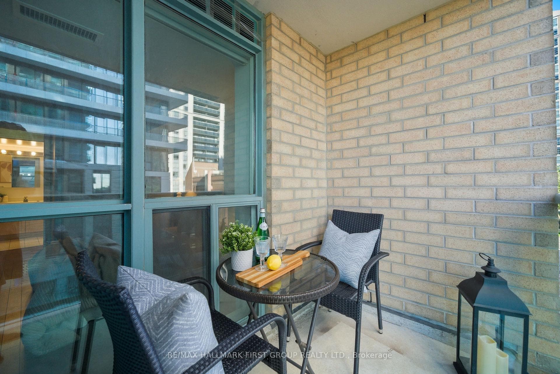 28 Olive Avenue Unit 612 photo 24