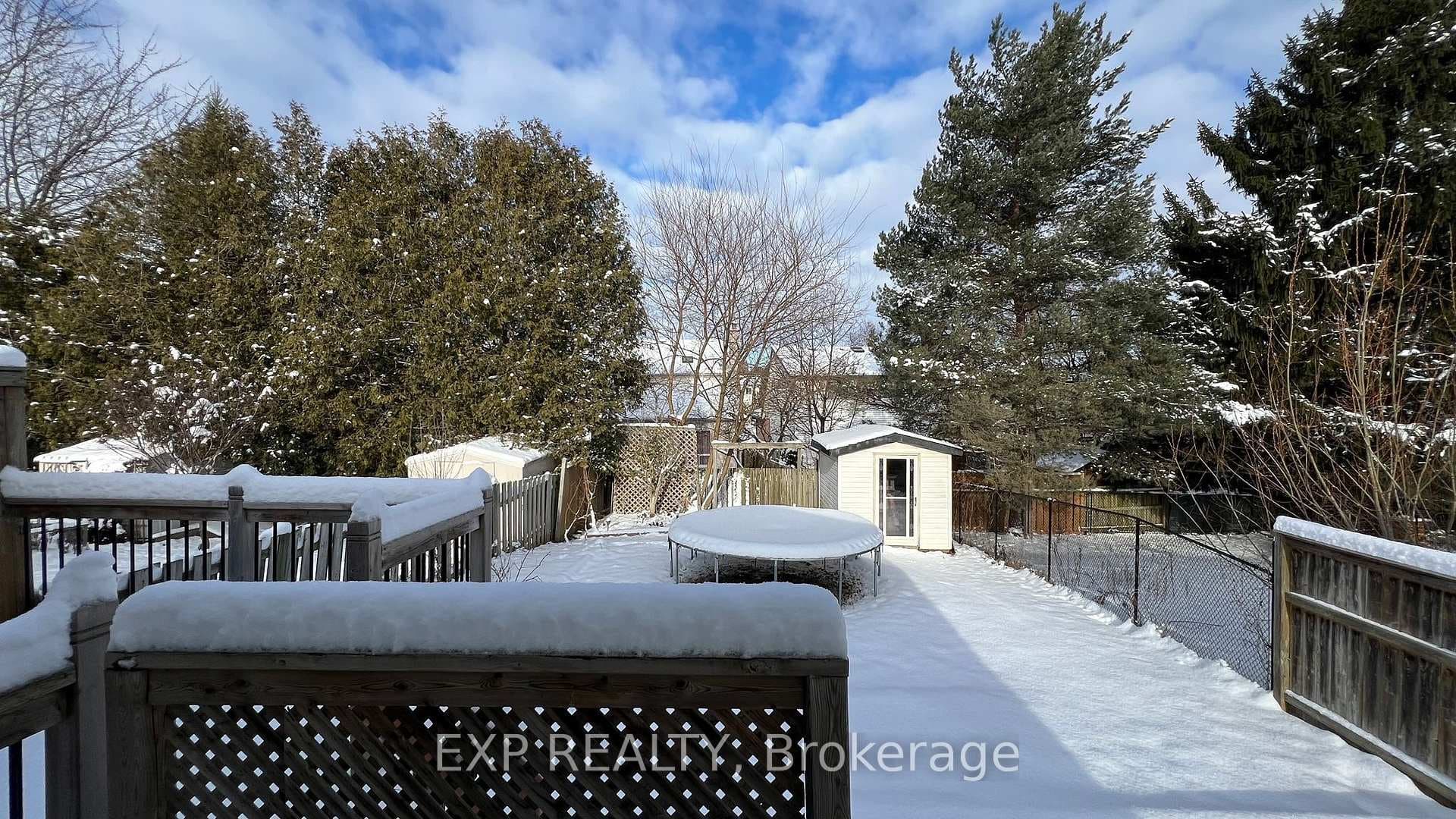 450 Drummerhill Crescent photo 22