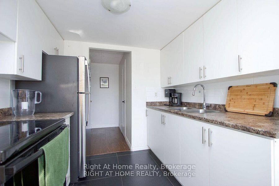 53 Taunton Road Unit 79 photo 4