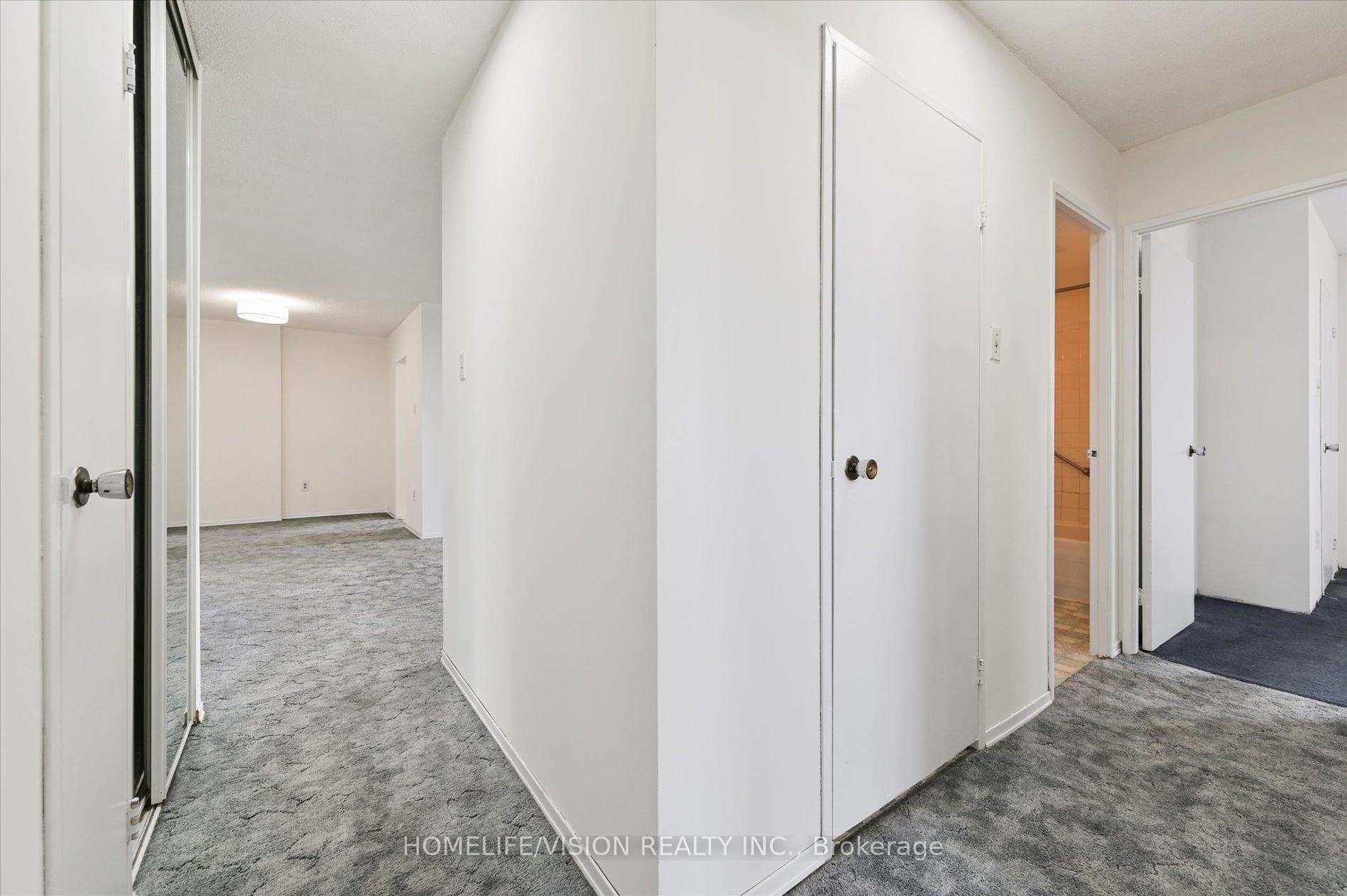 L- Shaped Hallway