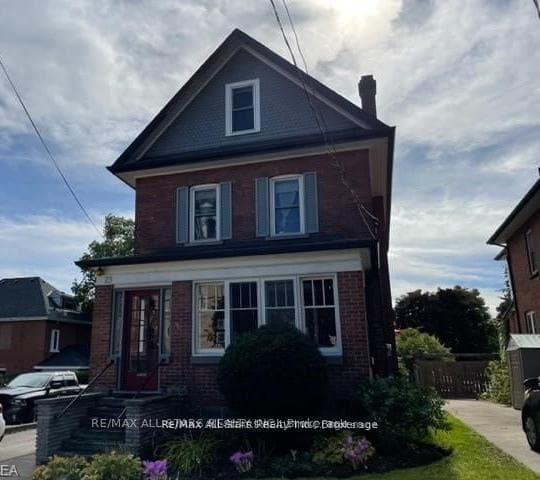 23 Francis Street photo 16