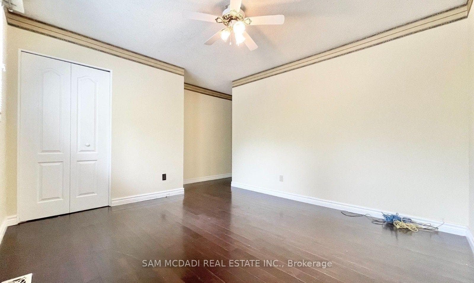 257 Thorncrest Drive photo 13