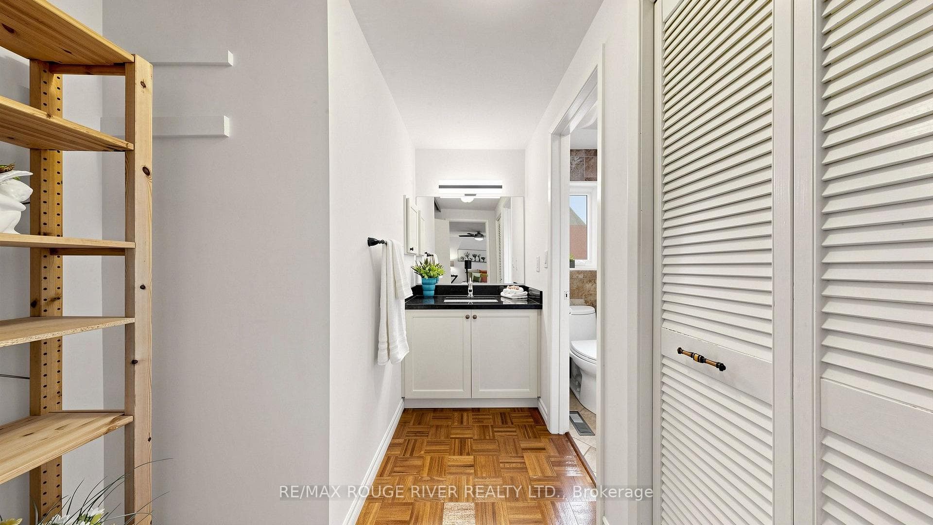 103 Ambercroft Boulevard photo 24