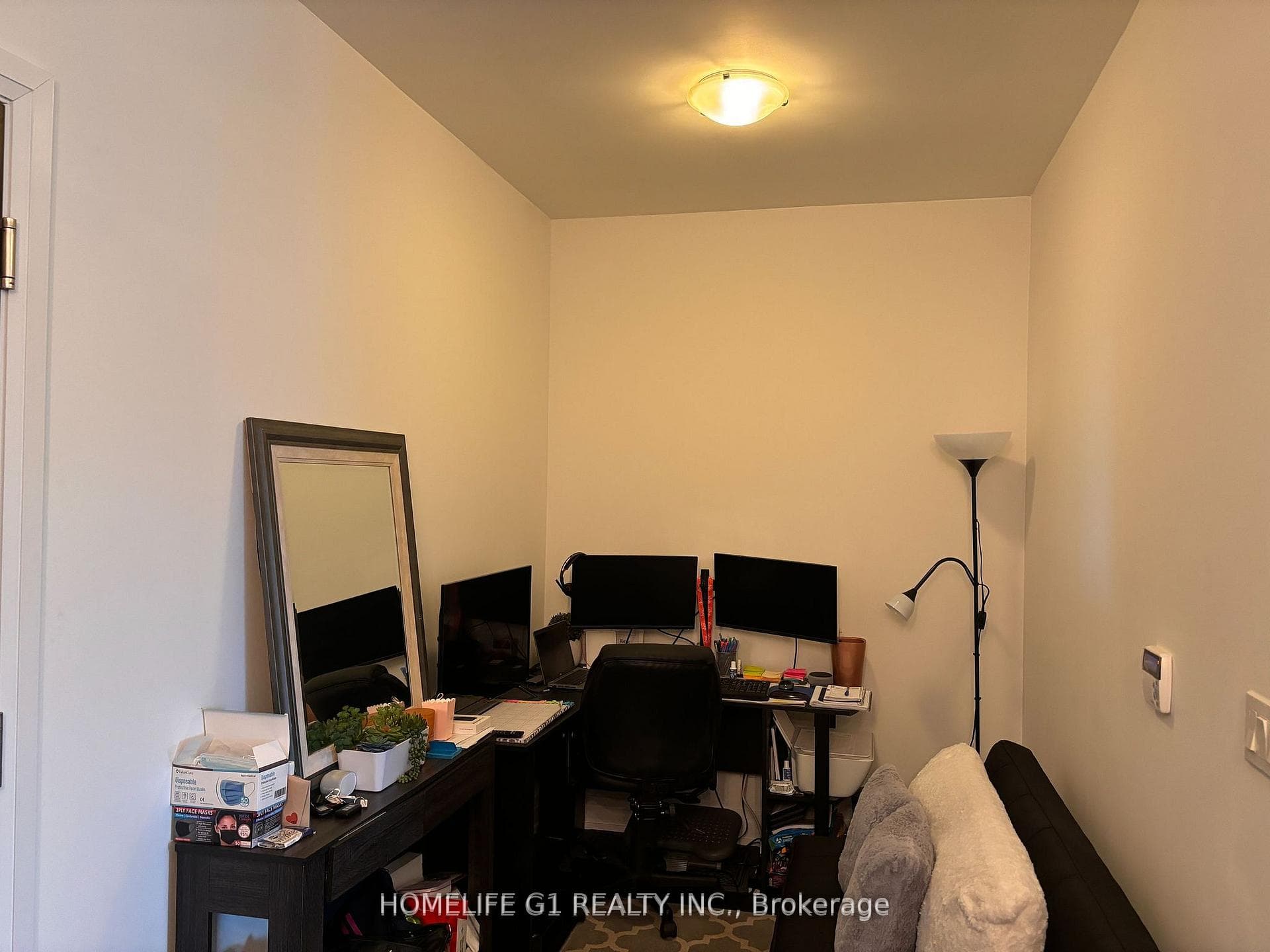 65 Speers Road Unit 318 photo 9