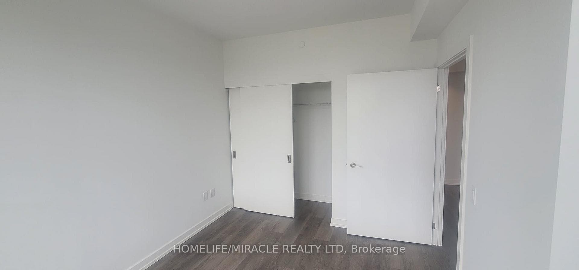 5 Wellington Street Unit 1108 photo 12