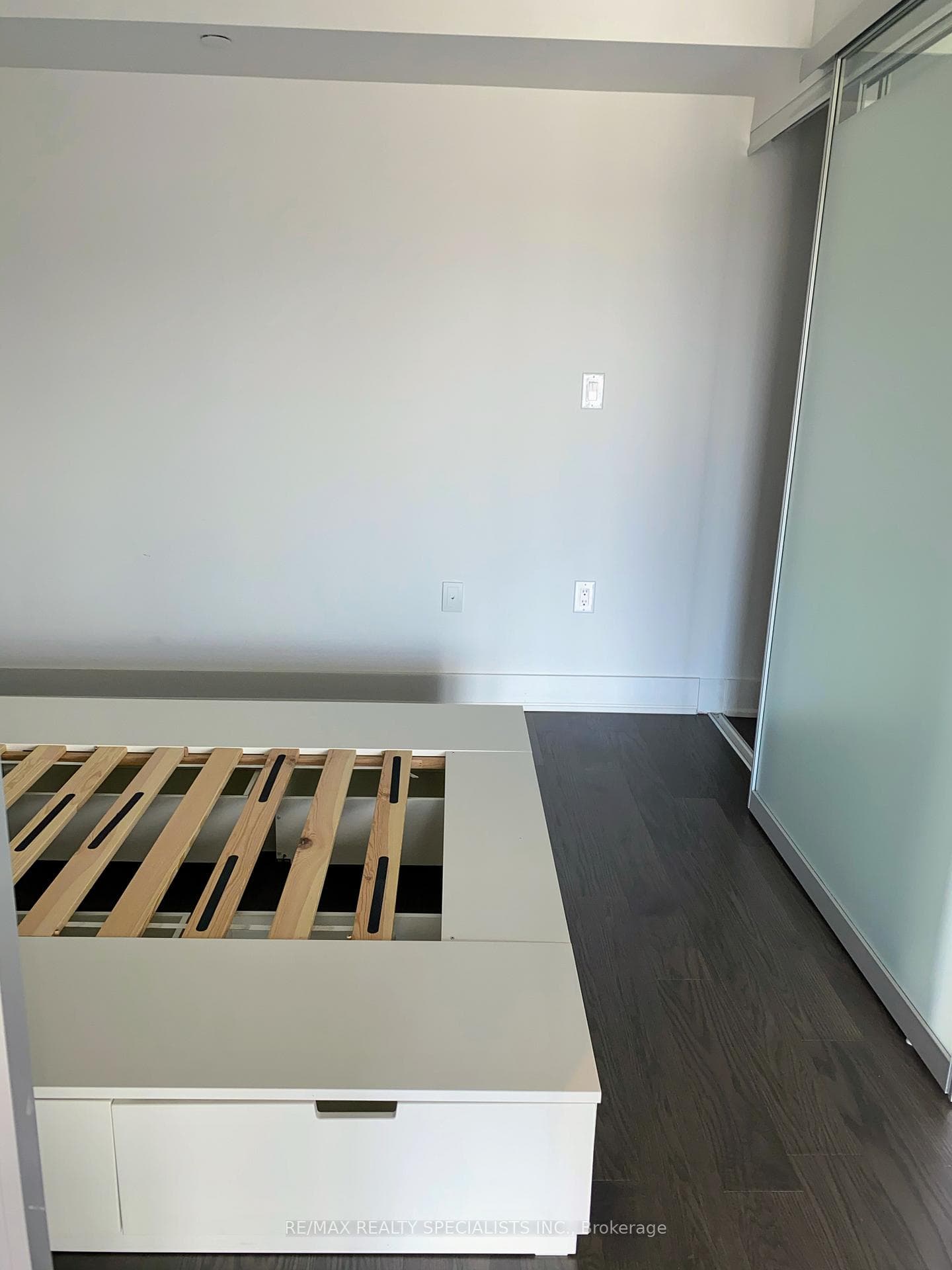 955 Bay Street Unit 2809 photo 13