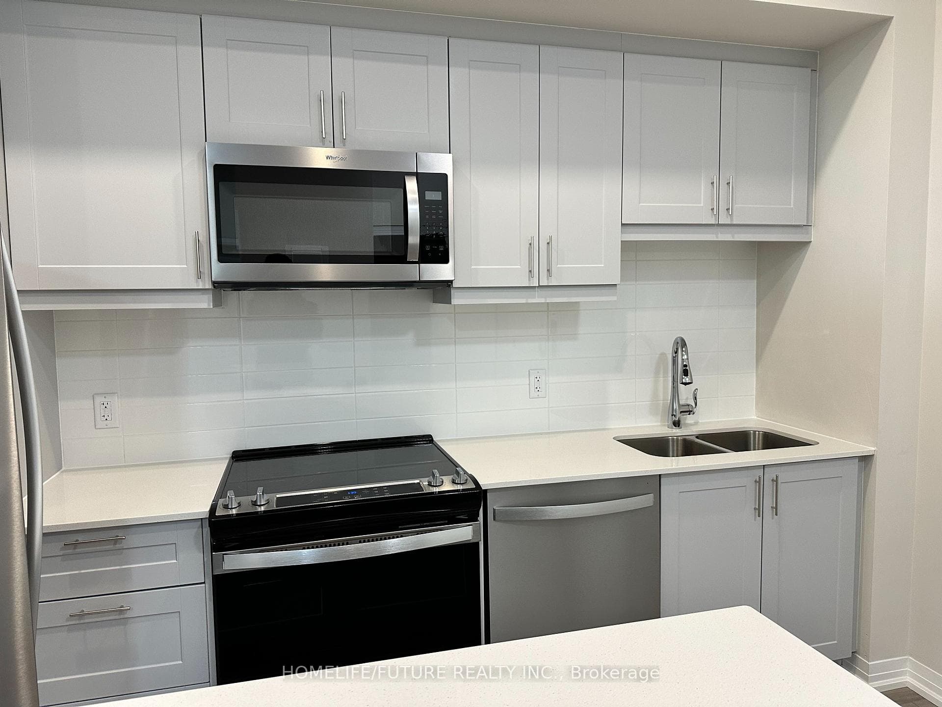 50 Herrick Avenue Unit UP34 photo 7