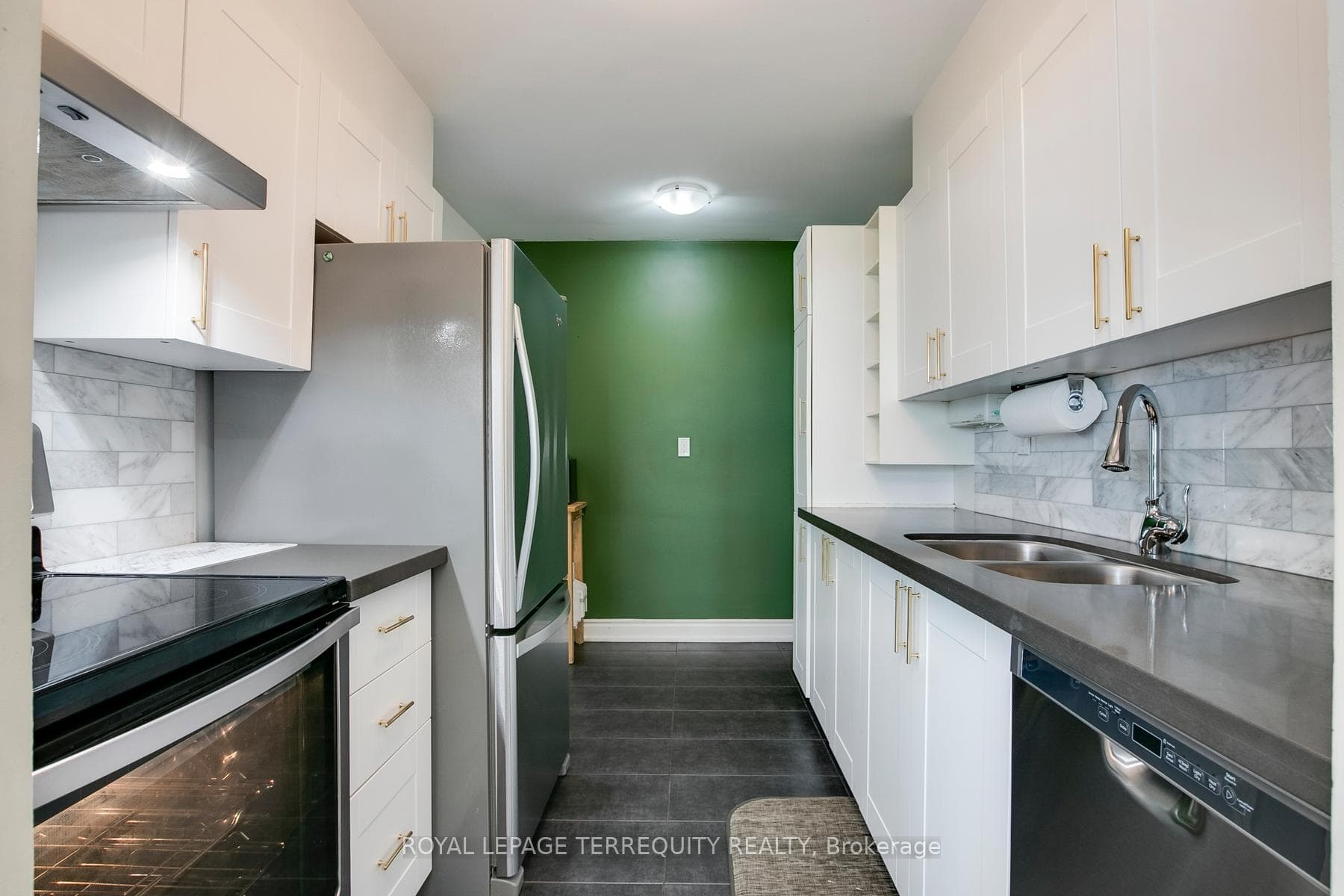 Renovated Eat In Kitchen