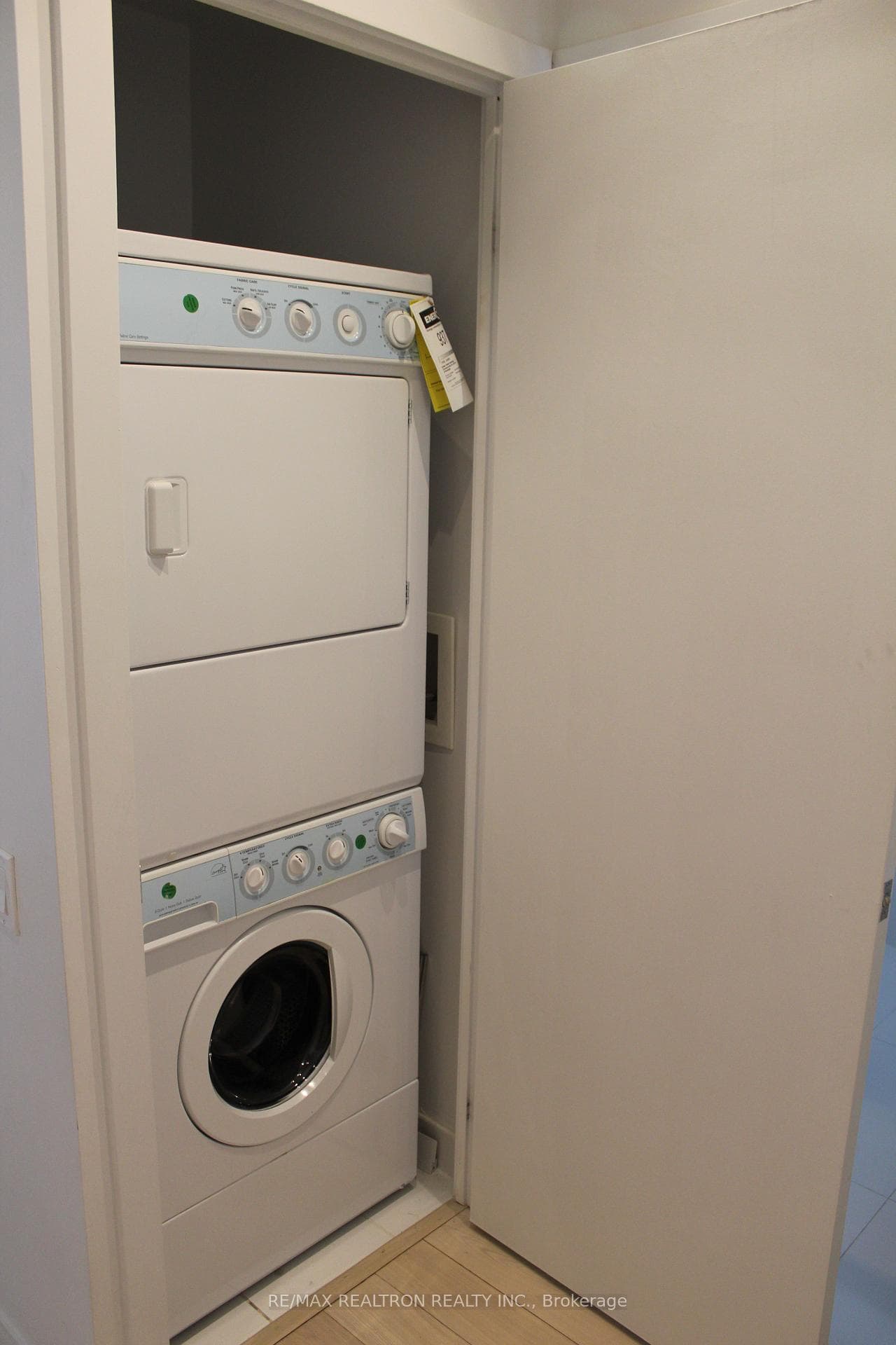 318 King Street Unit 209 photo 9