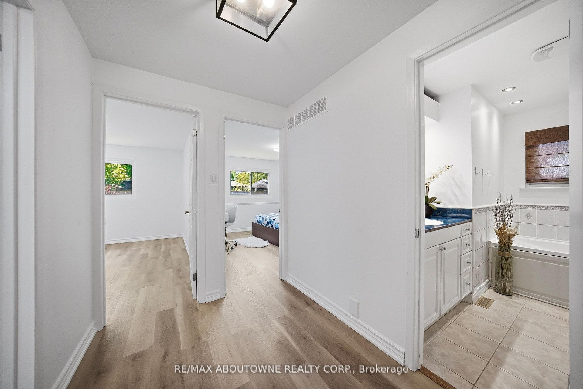 2306 Devon Road photo 15
