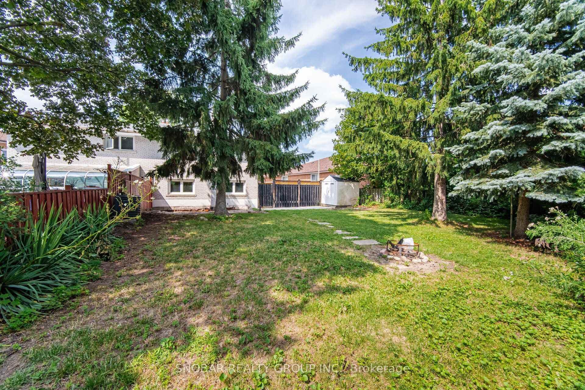 1228 Shamir Crescent photo 29