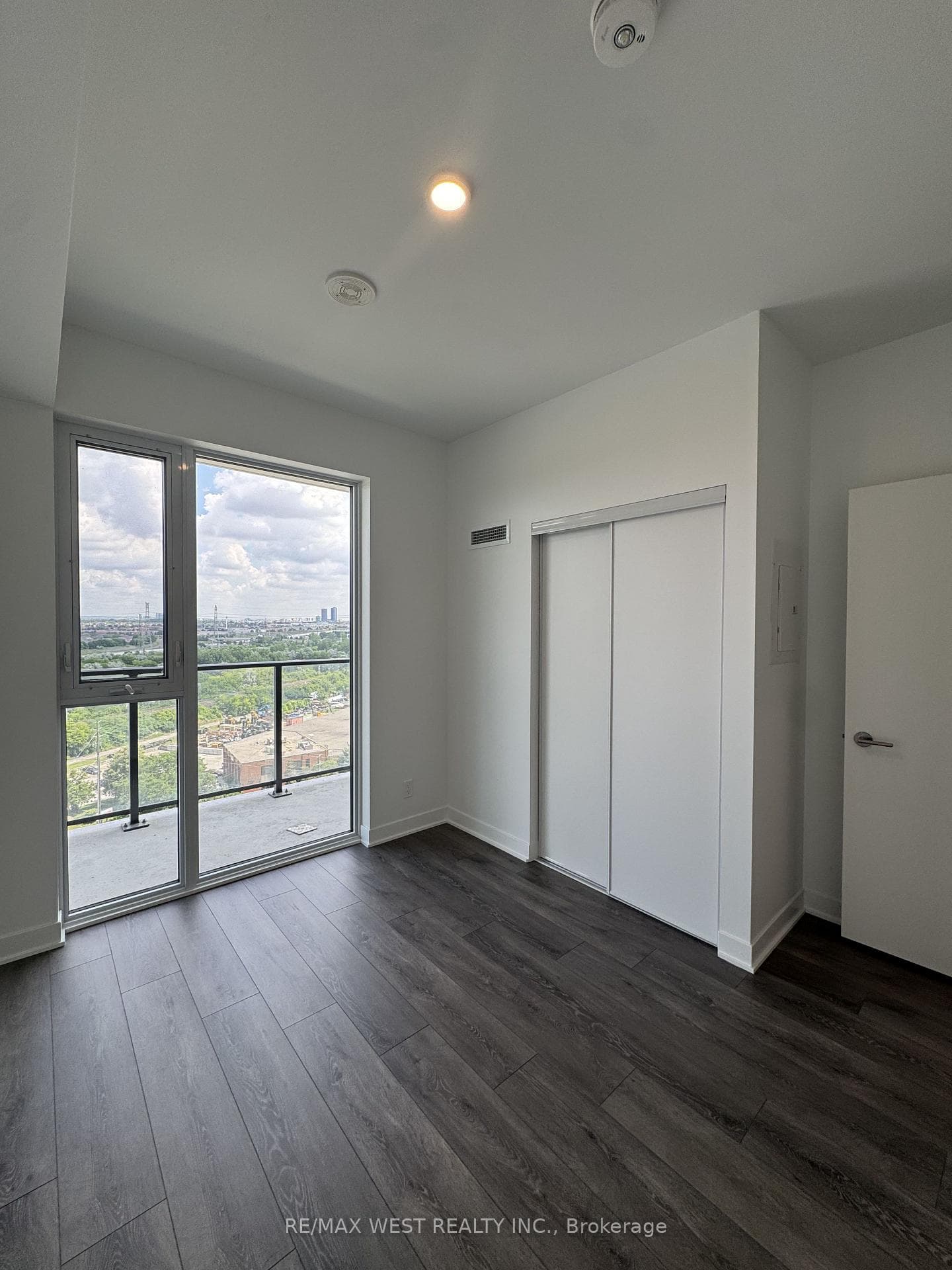 10 FLAVELLE Trail Unit 1301 photo 5