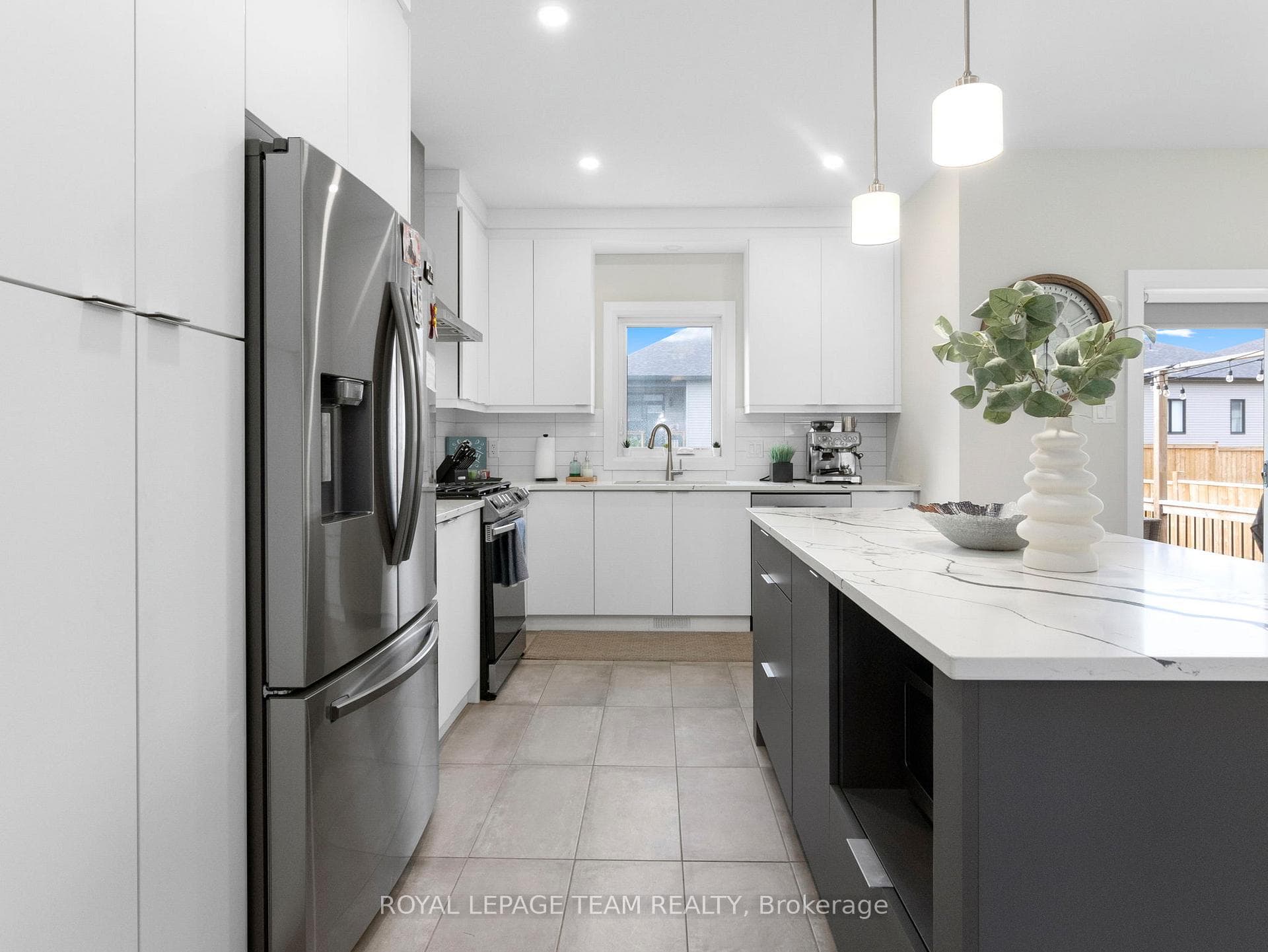 149 ARGILE Street photo 8
