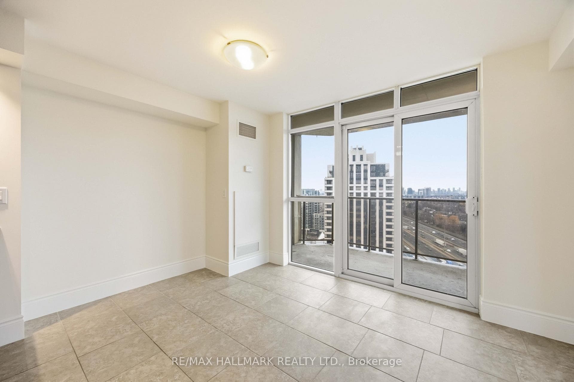 80 Harrison Garden Boulevard Unit 1821 photo 32