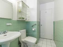 8 Cheshire Drive photo 14