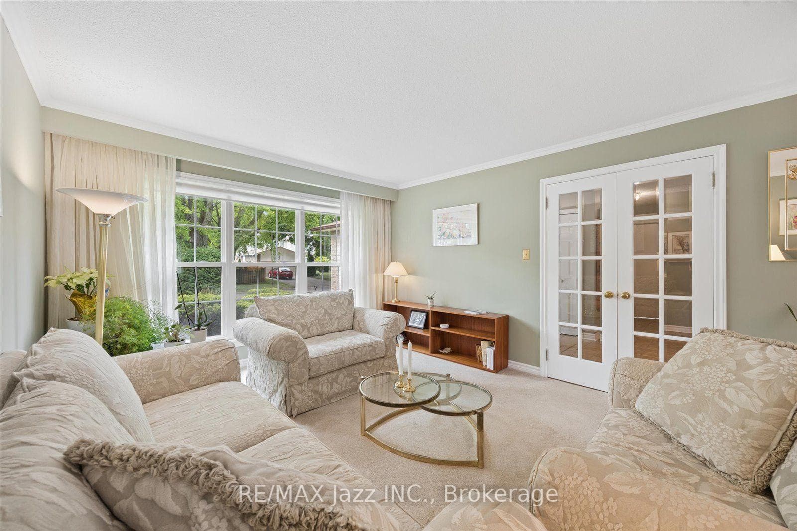 38 Trinity Crescent photo 7