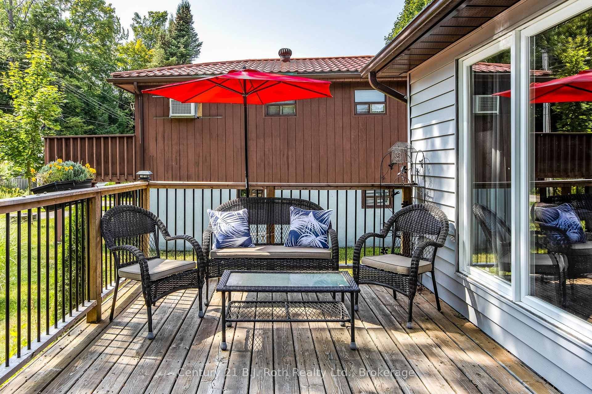 8 Arbor Road photo 18