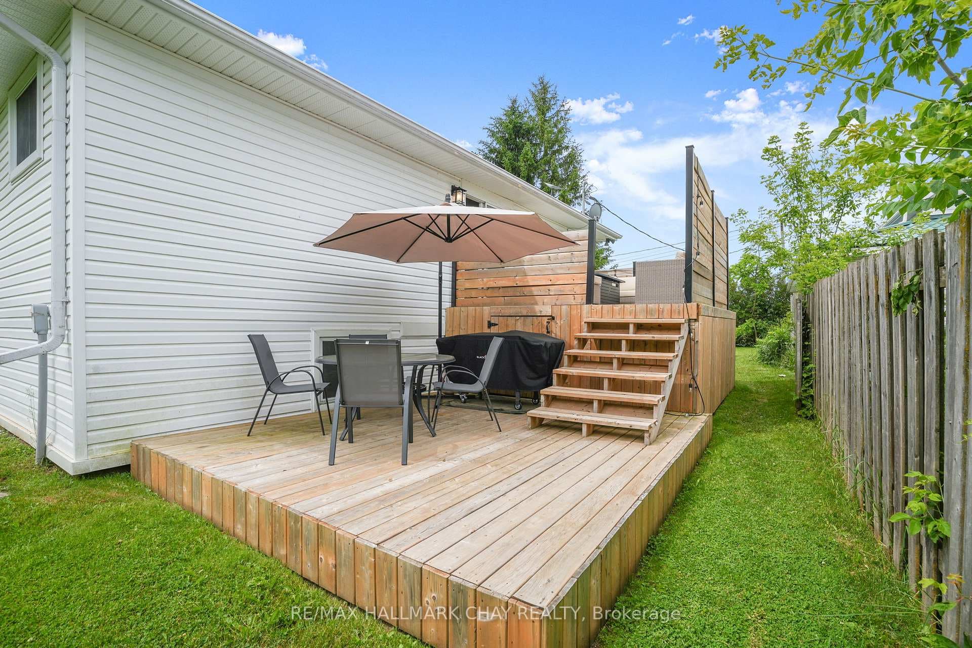 19 Addeson Street photo 31