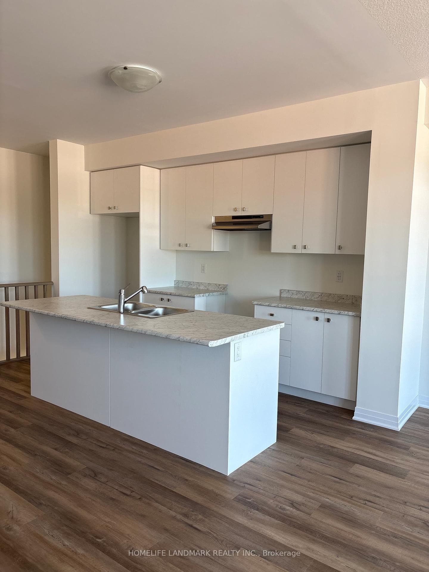 55 Gunnel Road photo 3