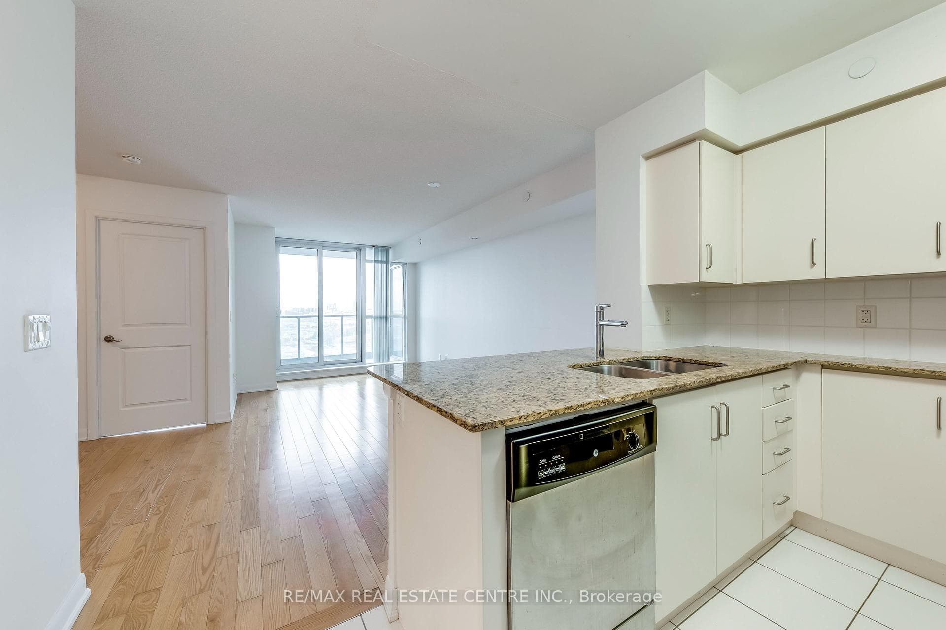 205 Sherway Gardens Road Unit 2004 photo 15