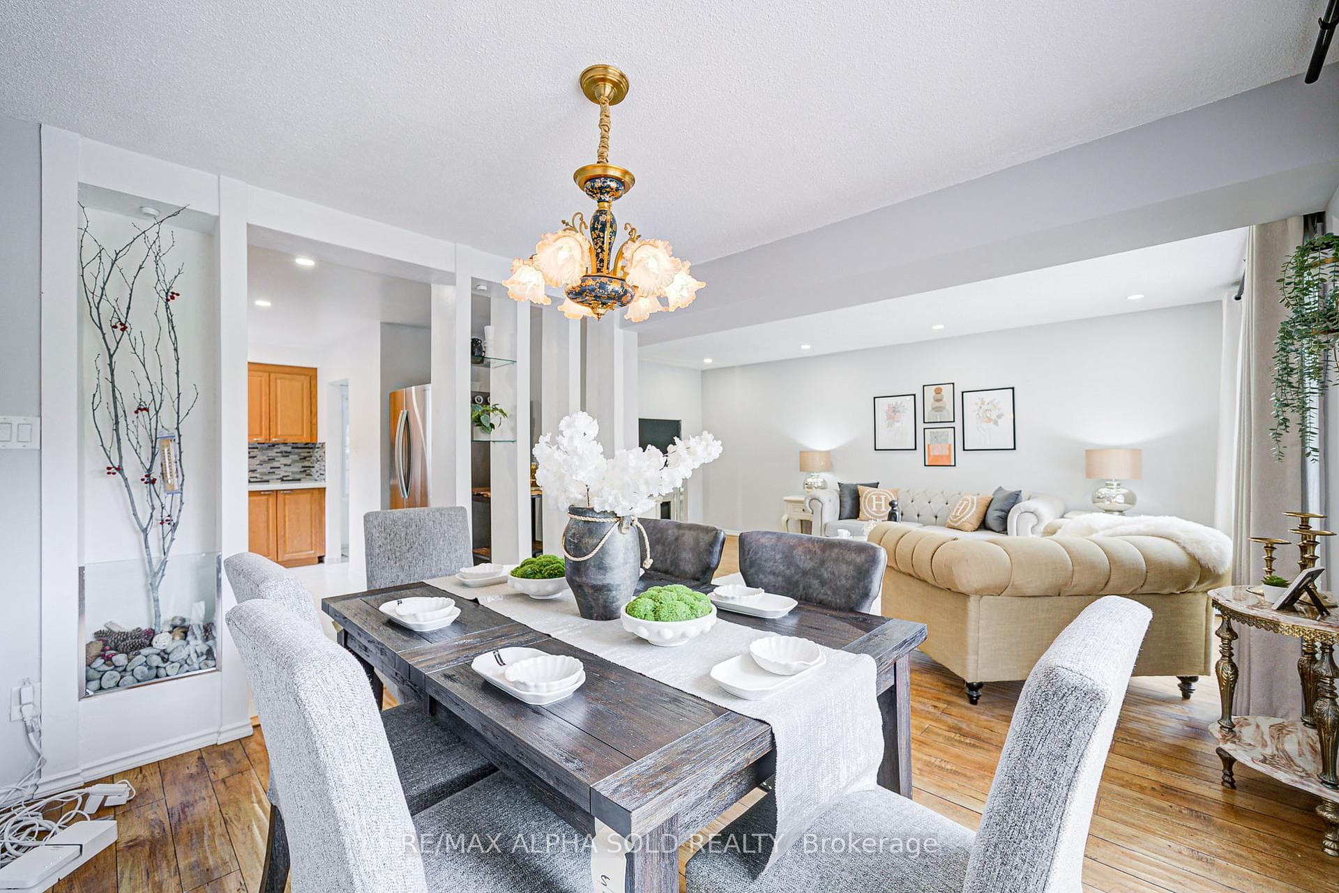 70 Clydesdale Drive photo 14