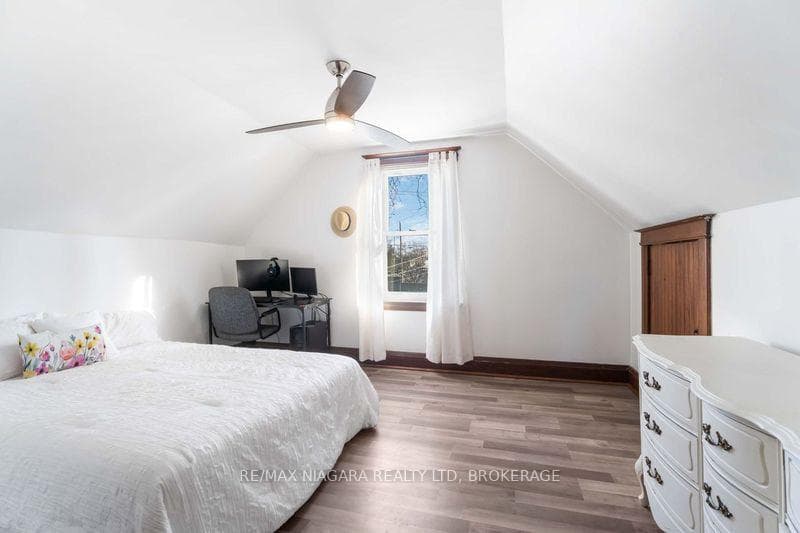 22 Bertram Street photo 11