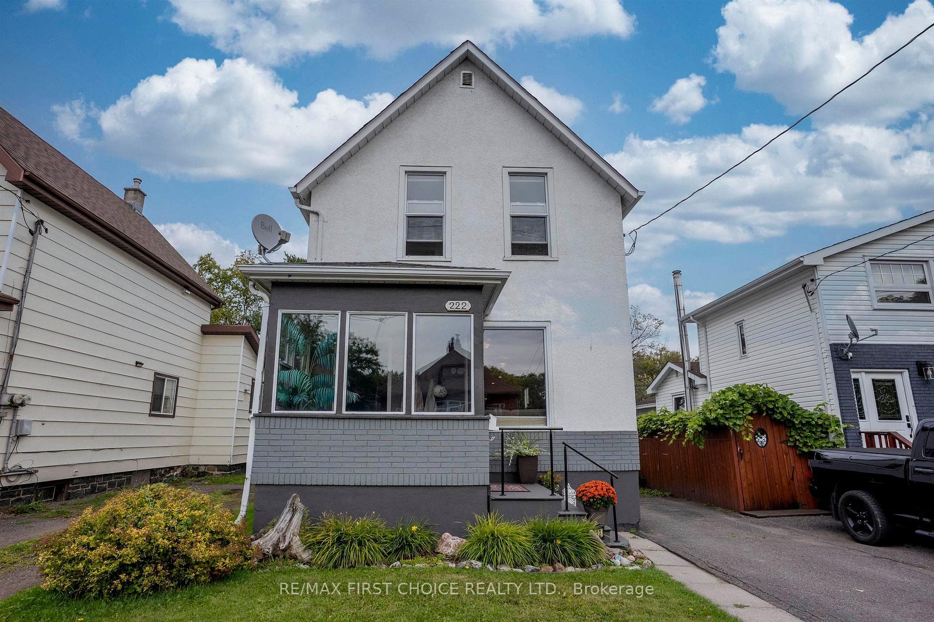222 Wolseley Street photo 2